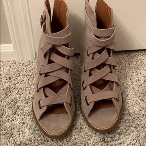 Brand new size 10 open toe boot